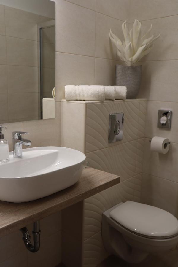 גיור Alfa Hotel מראה חיצוני תמונה