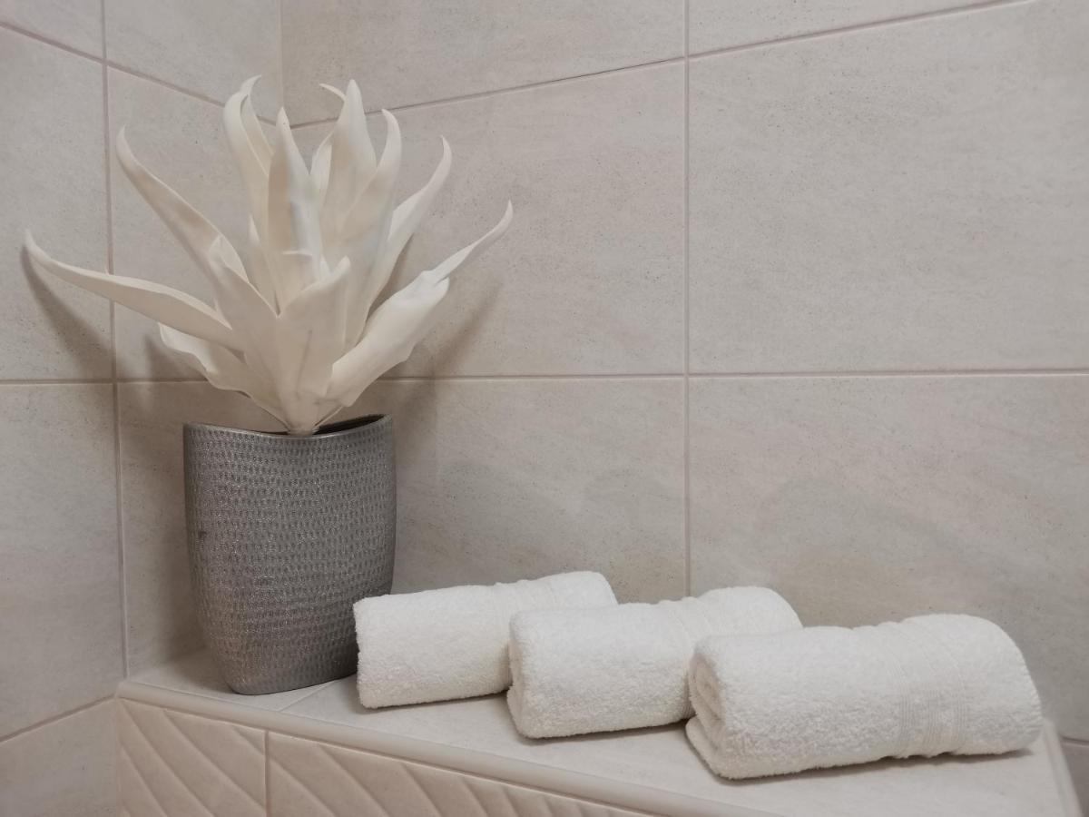 גיור Alfa Hotel מראה חיצוני תמונה