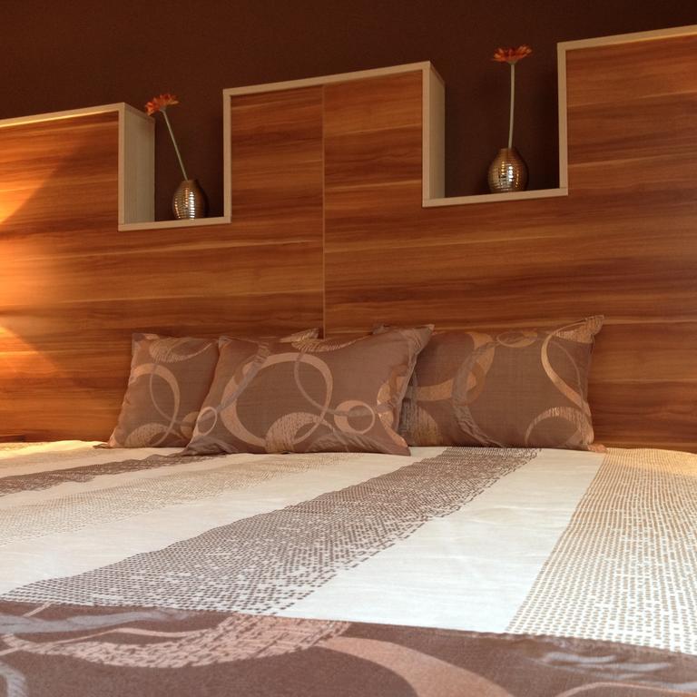 גיור Alfa Hotel חדר תמונה